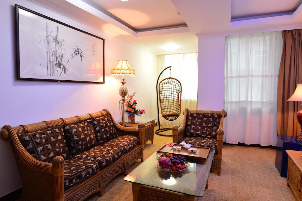Baodao Exhibition Center Hotel Wuyishan  Room photo
