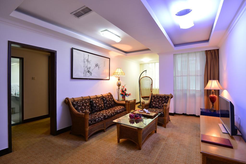 Baodao Exhibition Center Hotel Wuyishan  Room photo