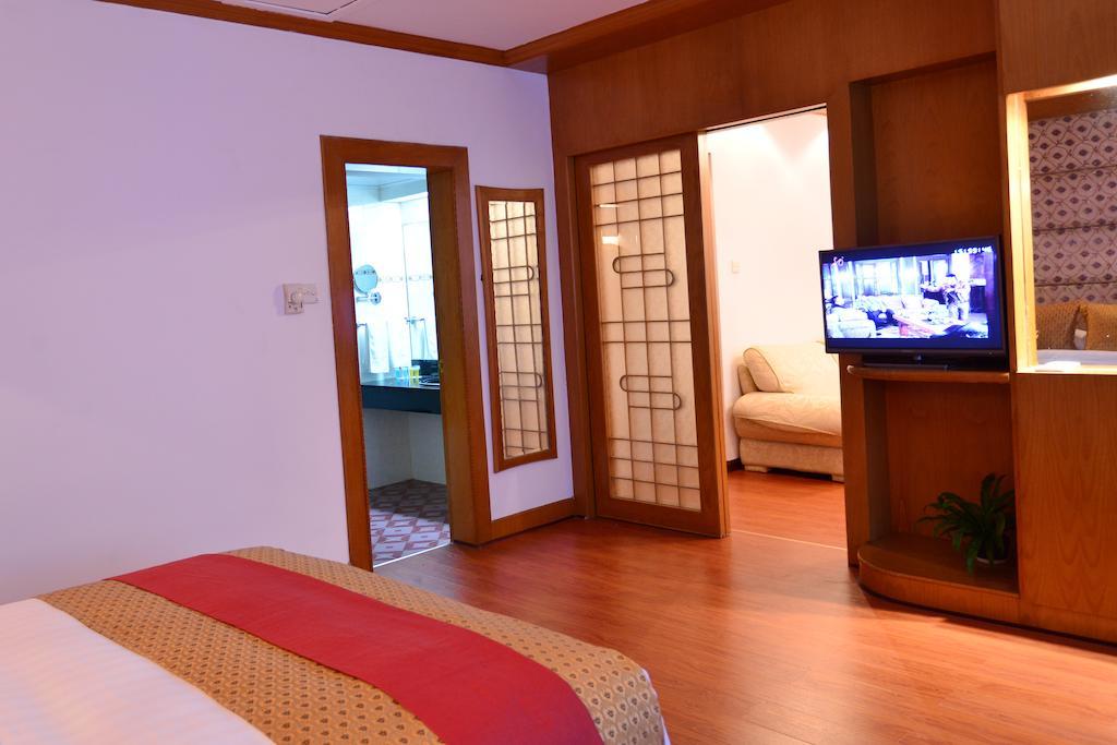 Baodao Exhibition Center Hotel Wuyishan  Room photo