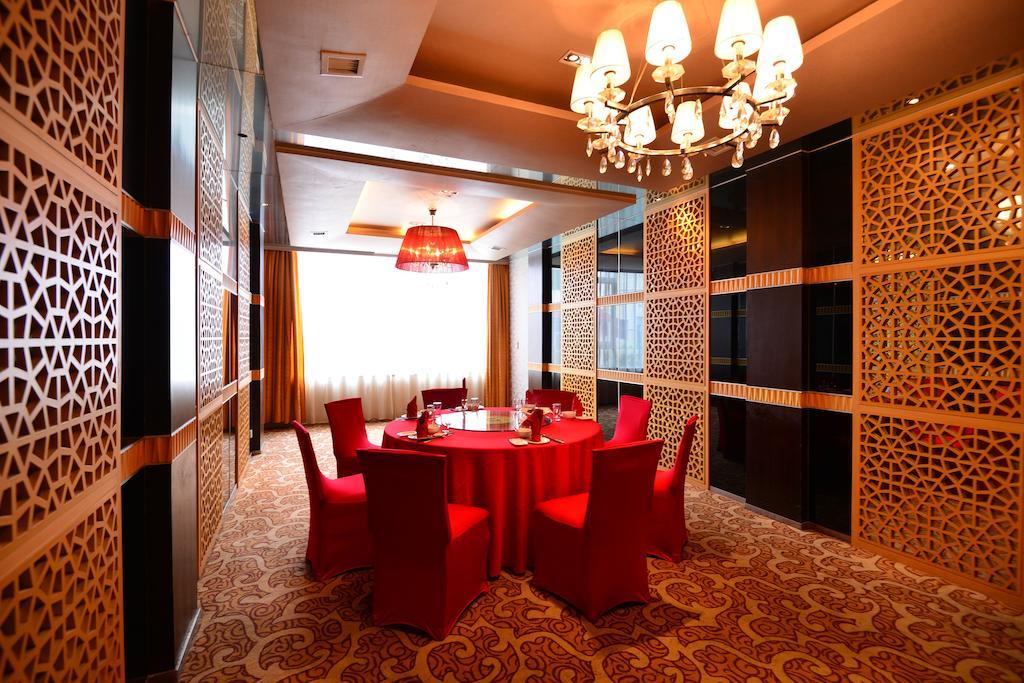 Baodao Exhibition Center Hotel Wuyishan  Exterior photo