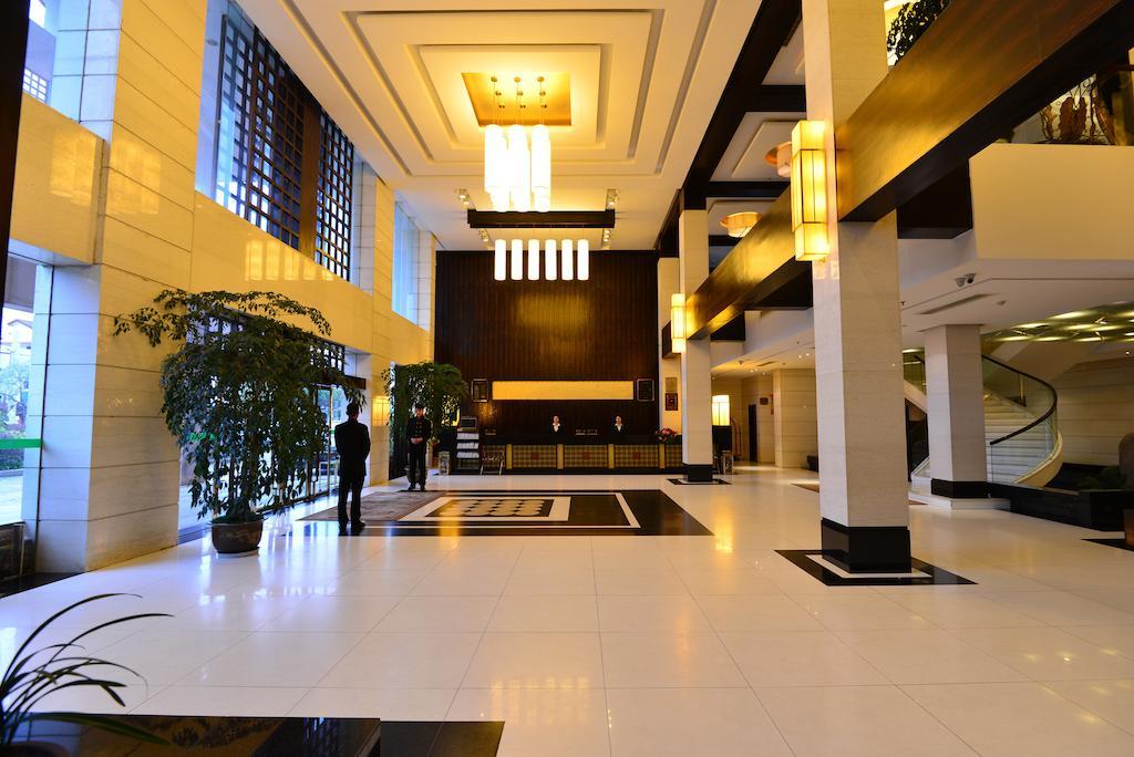 Baodao Exhibition Center Hotel Wuyishan  Exterior photo