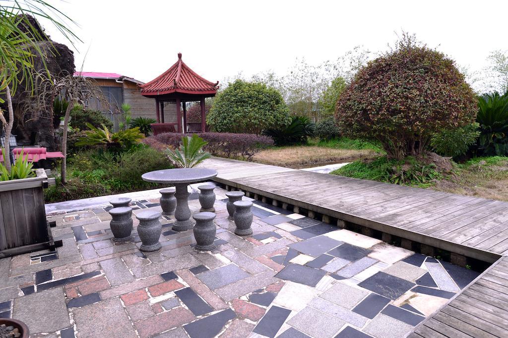 Baodao Exhibition Center Hotel Wuyishan  Exterior photo