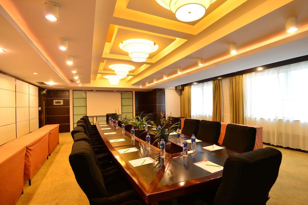 Baodao Exhibition Center Hotel Wuyishan  Exterior photo