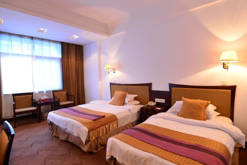 Baodao Exhibition Center Hotel Wuyishan  Exterior photo